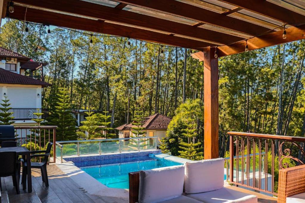 Jarabacoa Villas With Private Pool And Parking Exteriör bild